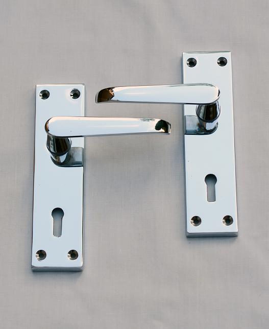 Victorian Straight Lock Chrome plated - 3015 CP